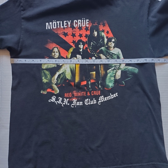 Motley Crue 'Sin Club Member' Red, White & Crue Band Graphic Tee / Size M - Picture 8 of 11